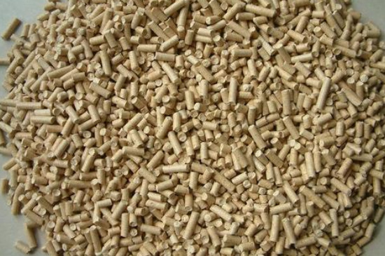 松木猫砂和豆腐猫砂哪个好，两种猫砂的区别和优缺点对比